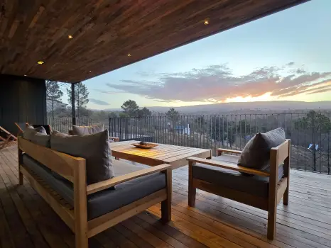 Perla Negra // Residencia de Autor & Vanguardia en las Sierras